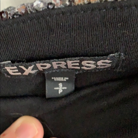 Express mixed metals sequin skirt SP - Picture 2 of 4
